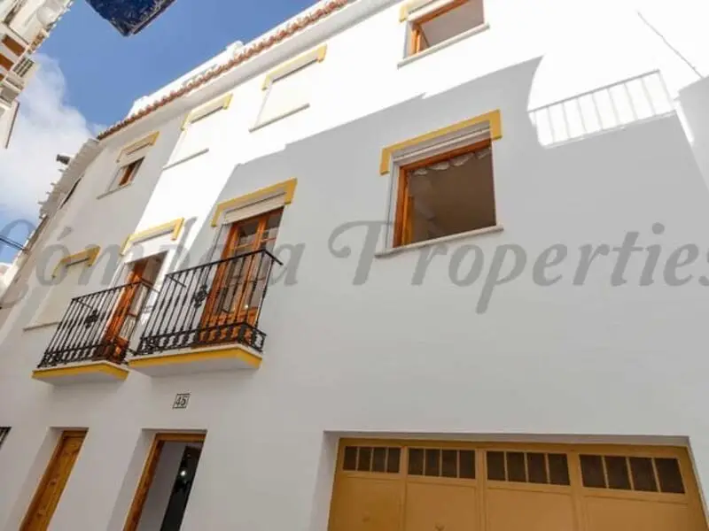 4 Cuarto Adosado en venta
Competa, Málaga