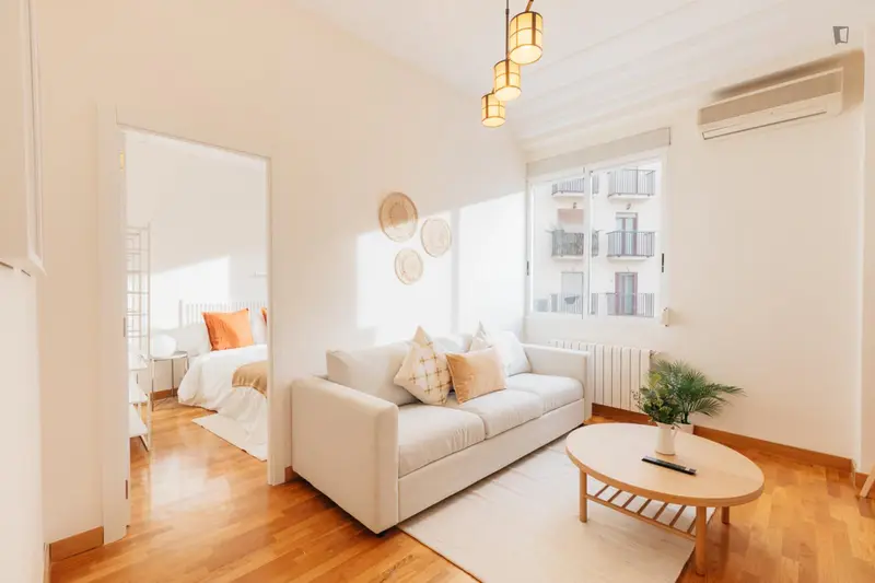 Coliving Valencia: Habitaciones Amuebladas con Servicios Incluidos