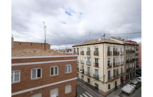 Apartamento con Terraza en Madrid Cerca Santiago Bernabeu