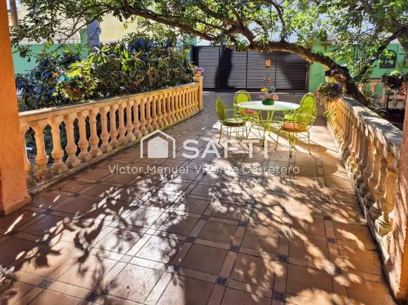 Chalet en venta en Gilet, Valencia