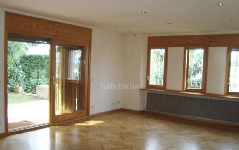 Casa en Palaul de Girona 5 Dormitorios 3 Banos 450m2