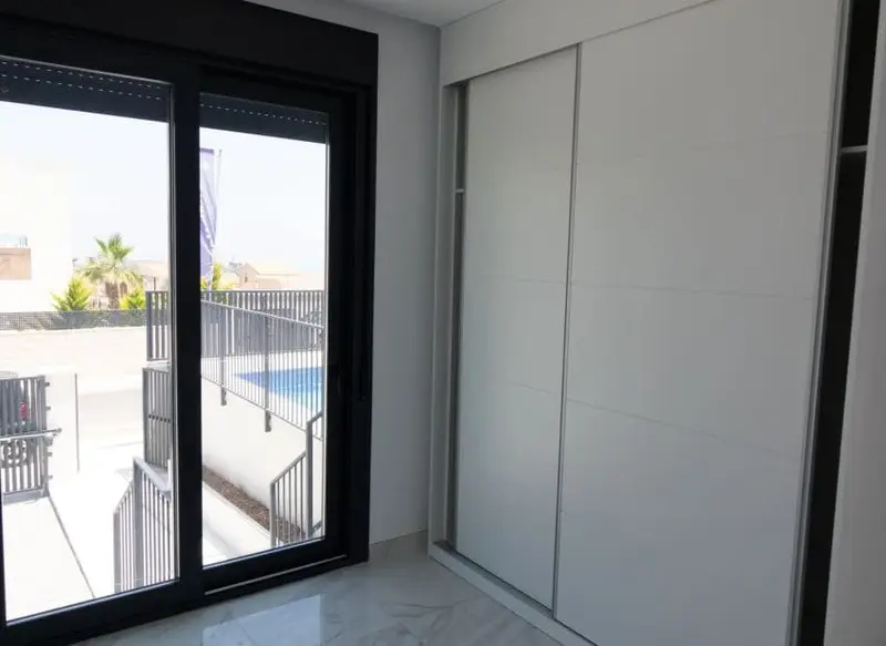 Chalet en Venta Polop Alicante 3 Dormitorios Piscina