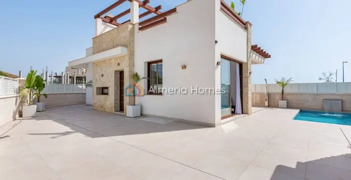Villa en Vera Almeria con Piscina Privada a 200m de la Playa