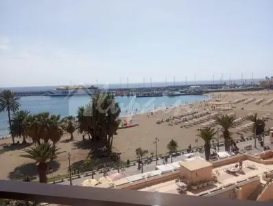 Atico 2 Dormitorios Los Cristianos Vistas al Mar Piscina