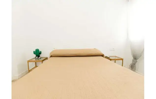 Apartamento 2 Dormitorios 85m2 Granada Centro