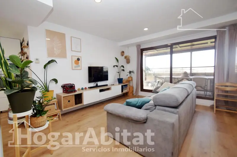 Atico Reformado Paterna Terraza 80m Garaje Piscina 3 Dorm 2 Baños