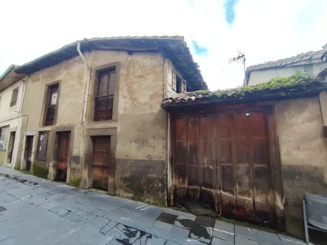 Casa en Venta para Reformar en Salas Asturias