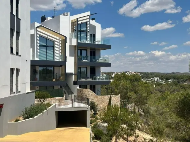 Apartamento en Venta Las Colinas Golf Orihuela Costa