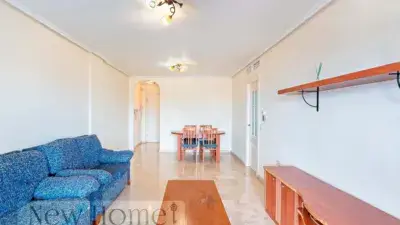Piso en Venta Calle Anade 2 Dormitorios Piscina Garaje