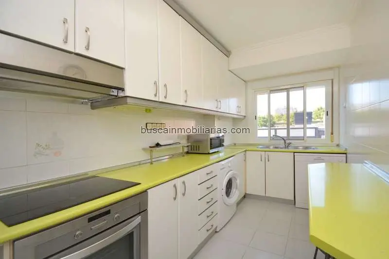 Piso en venta en Zaragoza: 2 dormitorios, 2 terrazas, cerca colegios