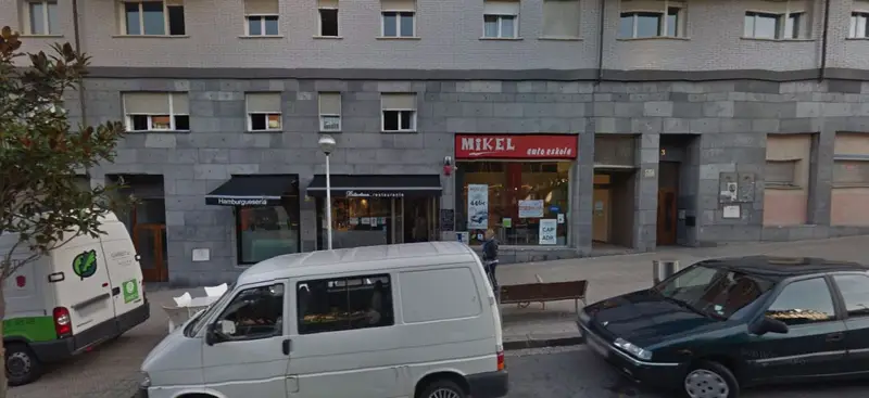 Venta Local Comercial Reformado Miribilla Bilbao Alta Rentabilidad