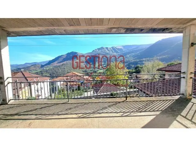 Casa para Reformar en Soba 4 Plantas 240m2