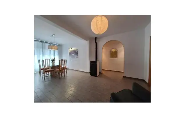 Apartamento 3 Dormitorios 127m2 Macastre Cerca del Mar