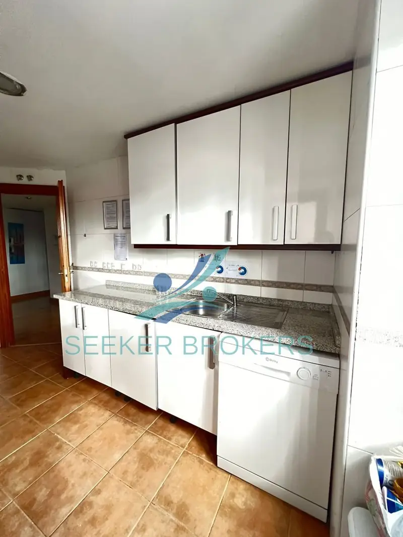 Venta Piso con Trastero en Almendrales Madrid