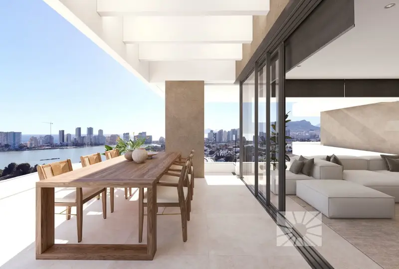 Apartamento 3 Dormitorios Calpe: Lujo, Vistas al Mar y Complejo Resort
