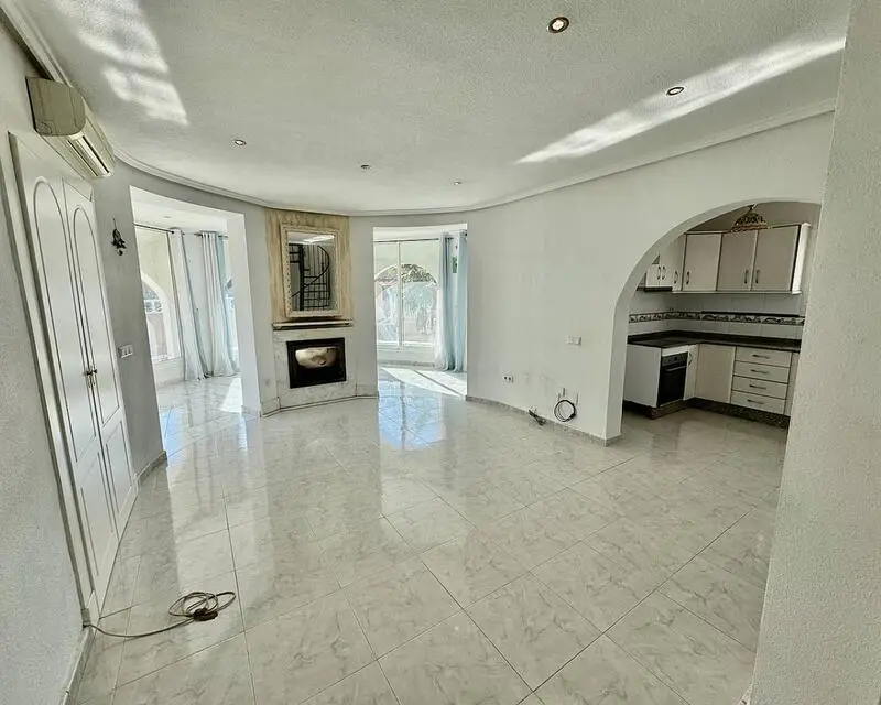Villa de Lujo en Lo Pepín Quesada 3 Dormitorios Piscina Privada