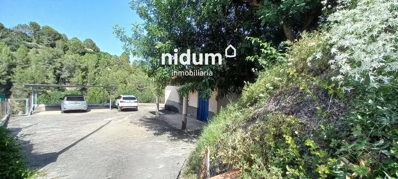 Chalet en venta en Xativa con piscina y 4 dormitorios