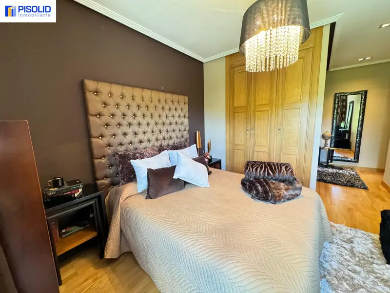 Venta Piso Arco Ladrillo Delicias Valladolid 134m 1 Dormitorio 2 Baños