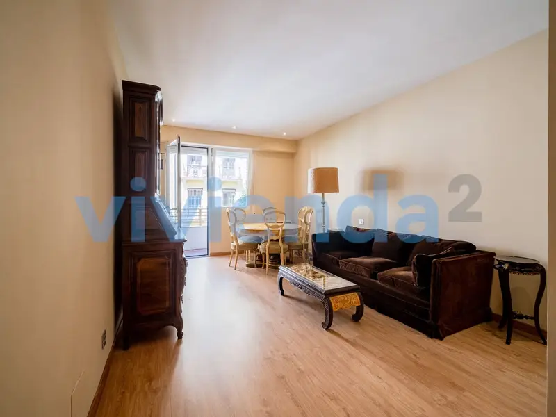 Piso en venta junto a Metro Argüelles Madrid