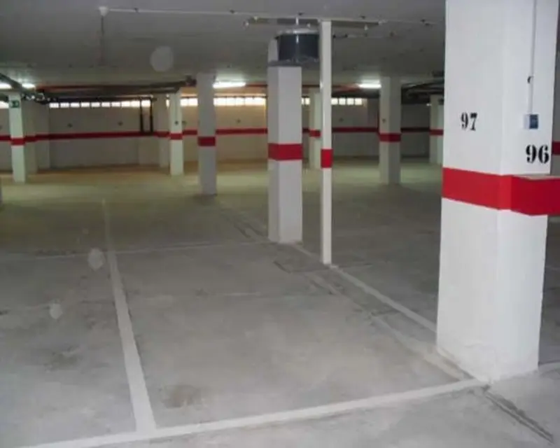 Garaje en Venta en Vícar