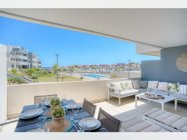 Apartamento 2 Dormitorios Vistas al Mar Estepona