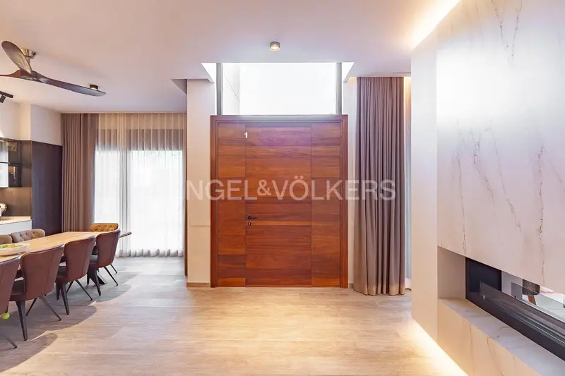 Chalet de Lujo en Castelldefels 5 habitaciones 5 baños