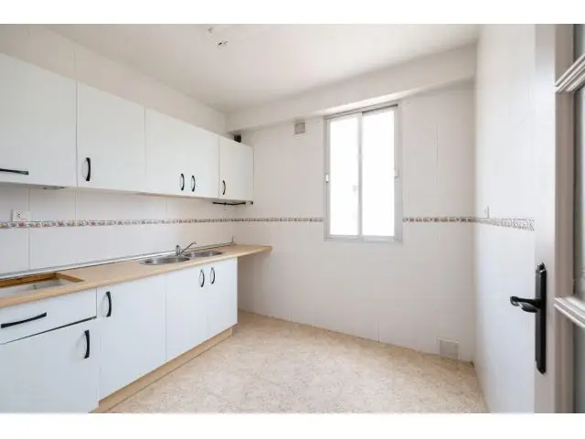 Vivienda amplia en Motril centro 4 habitaciones