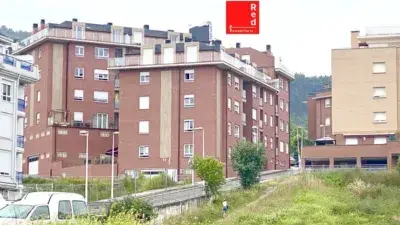 Piso en venta en Avenida de la Libertad, 28