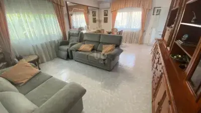 Casa en Venta Parets del Valles Amplia con Terraza Patio y Garaje