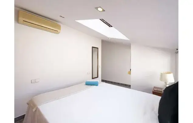 Estudio 50m2 Barcelona Amueblado Edificio con Ascensor