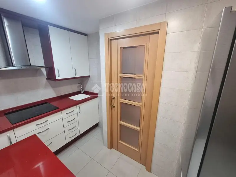 Piso en Venta en Aluche Madrid 90m2 3 Dormitorios Reformado