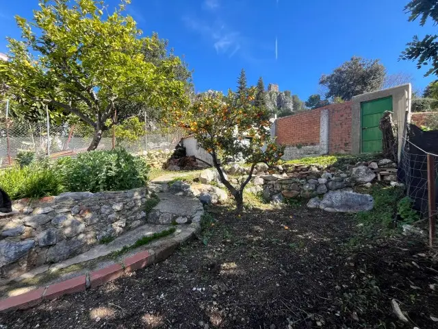 Casa de 3 Dormitorios en Gaucín con Vistas Panorámicas