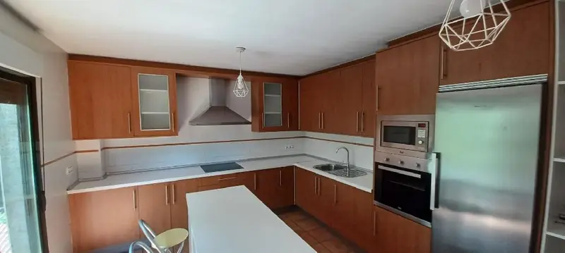 Casa en Venta Negreira 3 Habitaciones 2 Baños Garaje Jardin