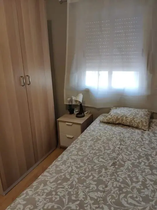 Apartamento en Alquiler Madrid 1 Dormitorio 1 Ba
Atico en Madrid