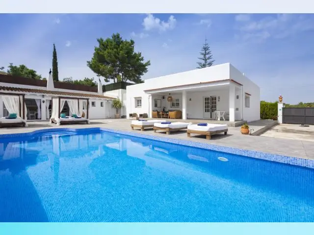 Alquiler Villa 5 Dormitorios Ibiza Piscina Barbacoa