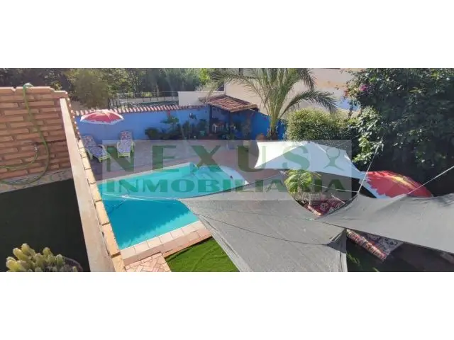 Chalet en Venta en Malpartida de Cáceres