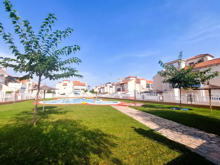 2 Bed Bungalow for sale