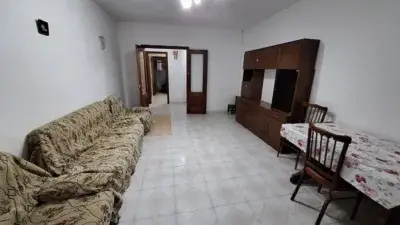 Piso en venta en Villanueva de Castellón