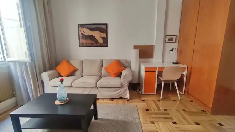 Apartamento en Plaza San Juan de la Cruz Madrid