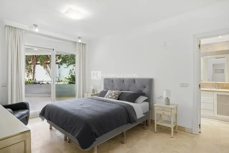 Apartamento 3 Dormitorios Puerto Banus Malaga