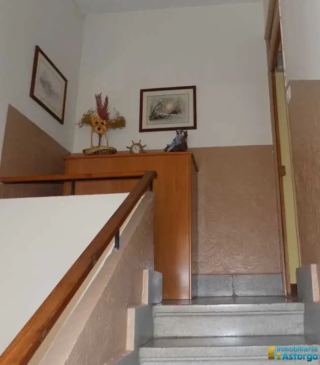 Venta Casa 3 Dormitorios Astorga 172m2 2 Cocheras Patio