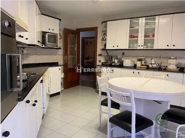 Adosado en Villapatro 250m2 4 Dormitorios Jardin Piscina