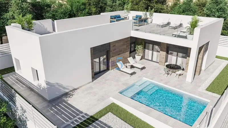 Villa 3 Dormitorios Pinoso Piscina Privada