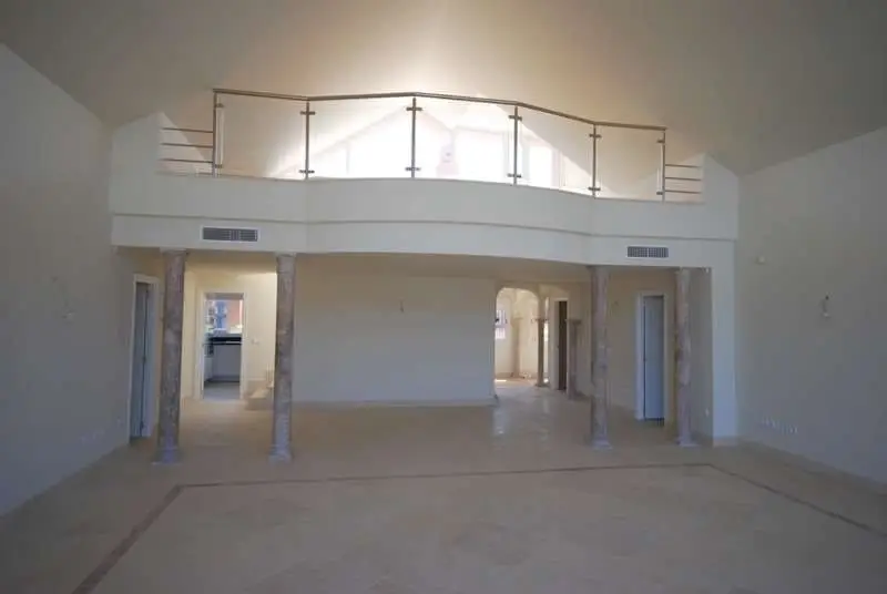 Atico en venta en Marbella 3 dormitorios 3 baños