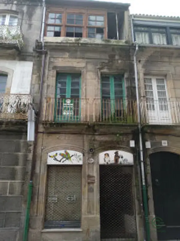 Casa en Esquina en Pontevedra 130m2