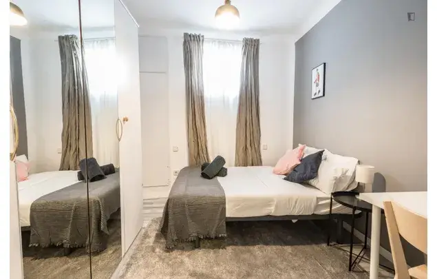 Alquiler Apartamento 6 Dormitorios Madrid