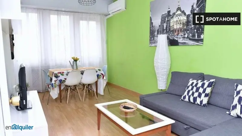 Apartamento Atocha 3 Dormitorios Amueblado
