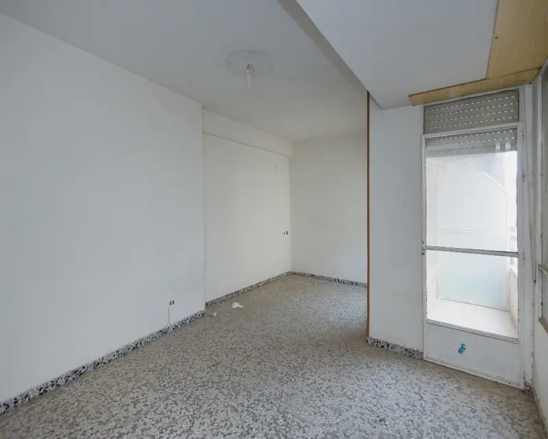 Local en Almansa 103m2 2 Banos