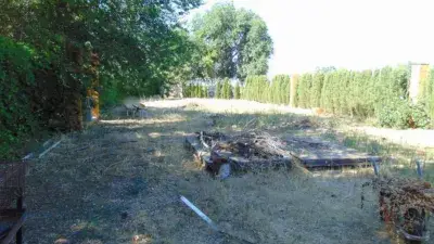 Chalet en Venta en Carretera Daimiel 5 Dormitorios 3 Banos