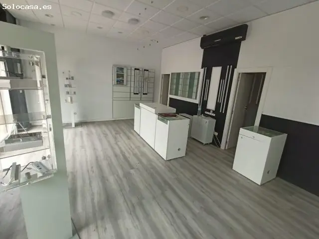 Local Comercial Reformado Centro